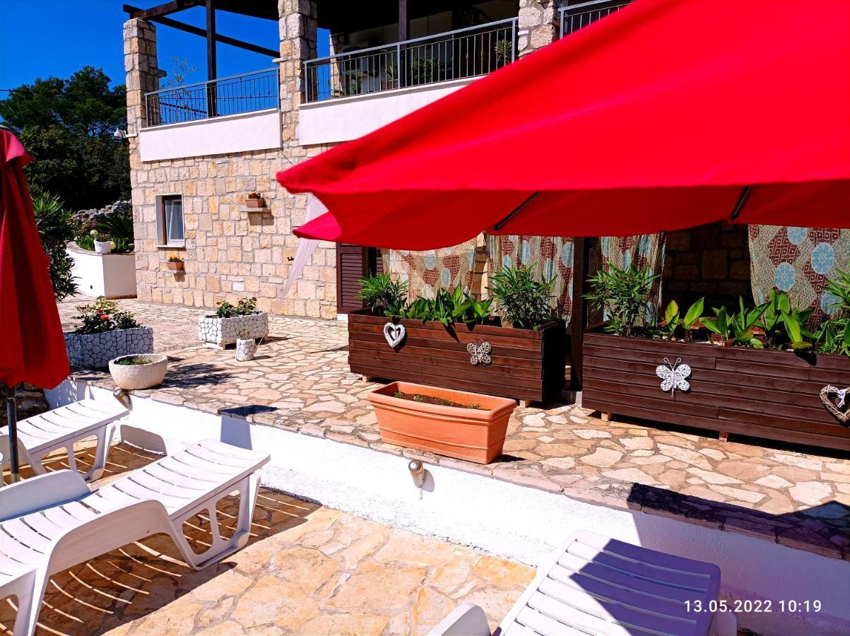 Apartments Kaic Rogač Exteriér fotografie